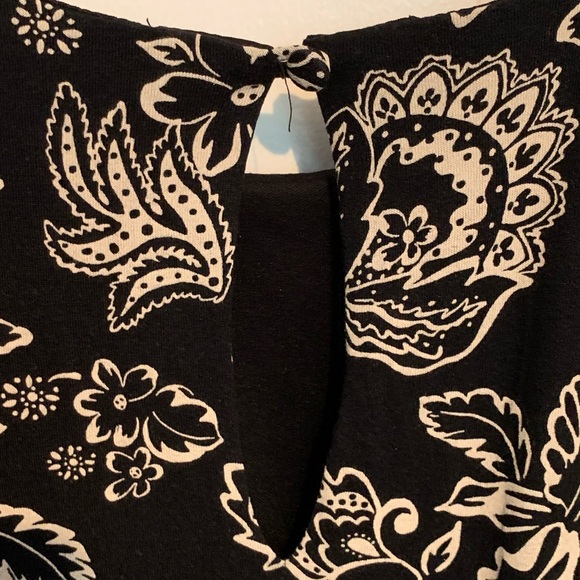 Bundle of 3 Loft Dresses, XS, XS, XSP, sleeveless, spring, summer, fall - Picture 3 of 13